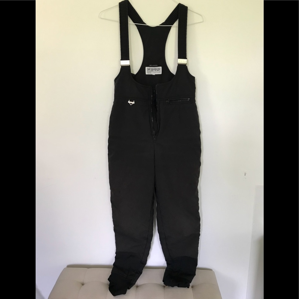 FERA Bib ski pants / snow pants Fit runs SMALL